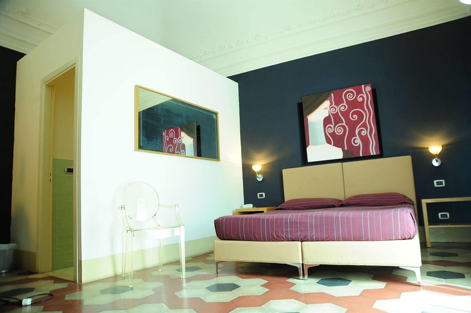 Sangiuliano114 B&B Catania Bagian luar foto